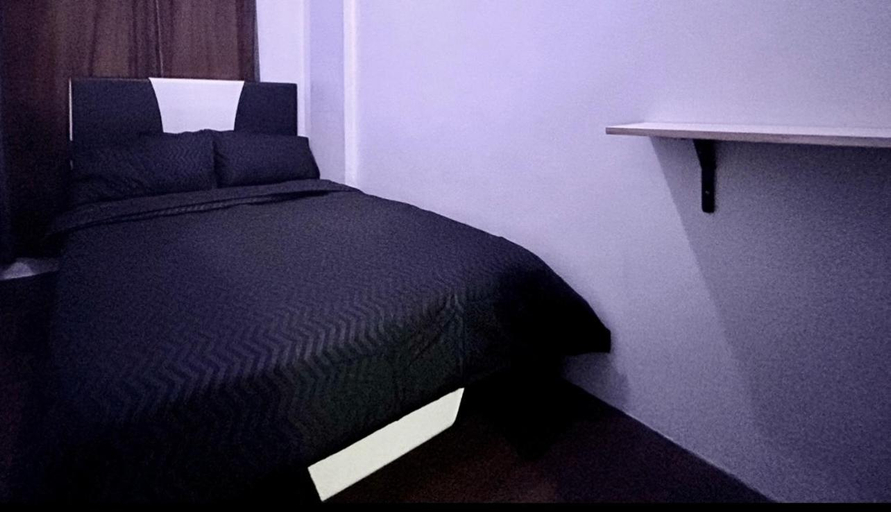 Others 3, Private room with AC and fan at EKG MANILA House Rental, Manila City
