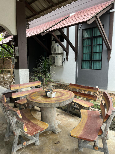 Others 5, Maifa Village Chalet, Kuala Terengganu