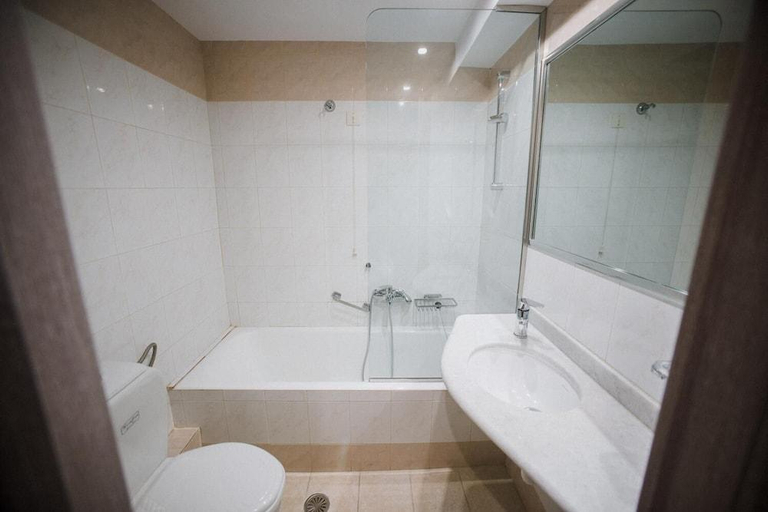 Bathroom 4, Pappas Hotel, Peloponnese