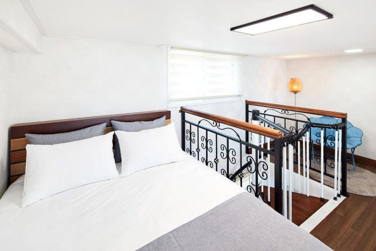 Bedroom 2, Geoje Harakeke Pension, Geoje