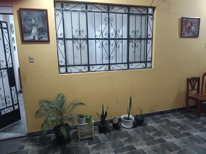 Others 5, Departamento Casa Gaston, Leoncio Prado