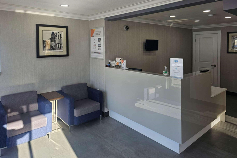 Public Area 3, Rodeway Inn & Suites, Thompson-Nicola