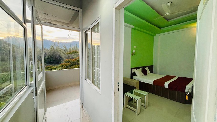 Others 5, Safariya Forest Inn, Theni
