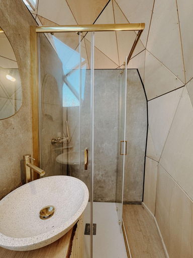 Bathroom 3, Coeur Cristal - Maison de maitre & Ecolodge avec piscine et jardin, Hérault