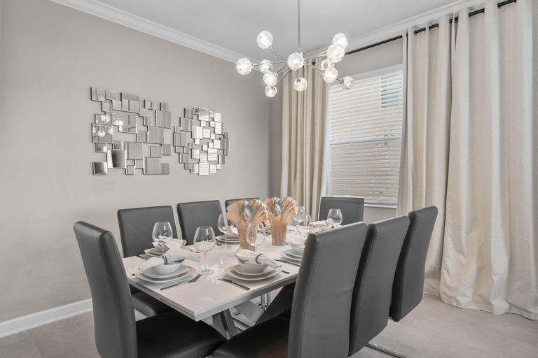 3, Stylish 5BR Home With Themed Bedrooms, Osceola