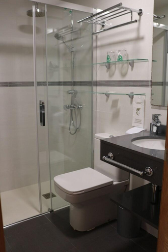 Bathroom 3, Marina, Castellón