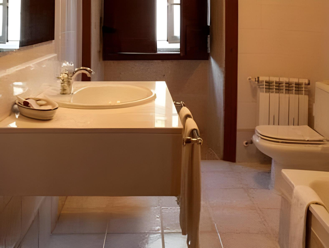 Bathroom 5, Boega Hotel, Vila Nova de Cerveira
