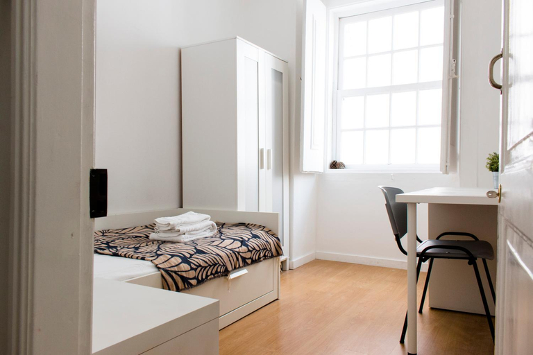 Bedroom 2, Santos Stay by Madrabica, Lisbon
