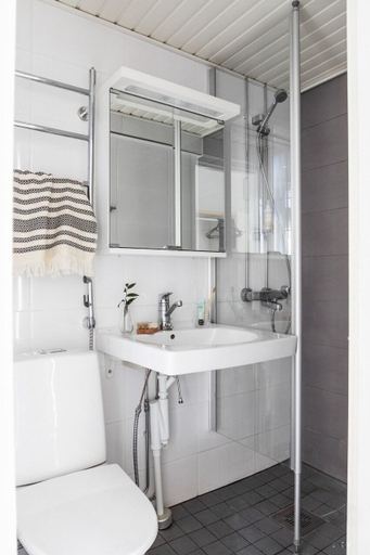Bathroom 3, Quiet Haven | Remote Work, Doorstep Parking, Fast Wifi, 30m2 Studio, Uusimaa