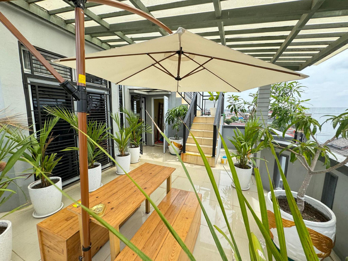 Public Area 3, Urbanview Botania Meeting Point Batam by RedDoorz, Batam