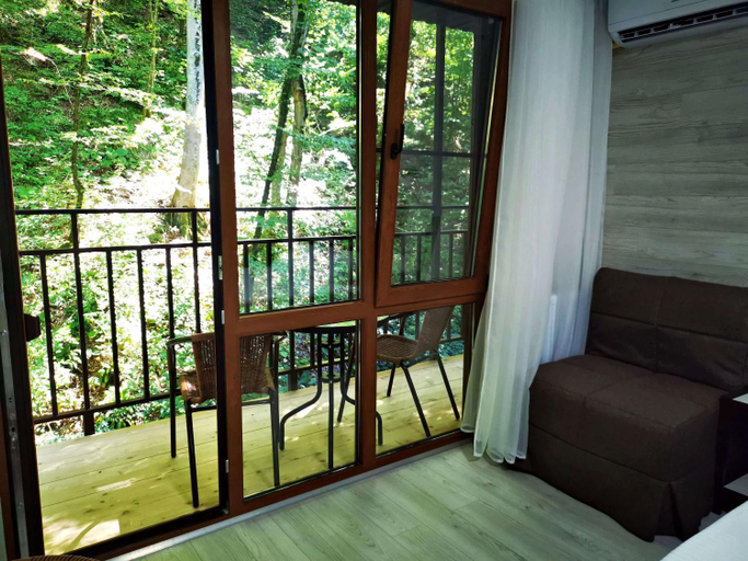 Others 5, Отель Леснои, Sochi gorsovet