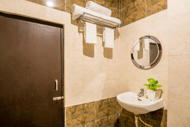 Bathroom 4, Hotel Fortune Hyderabad Airport Zone, Ranga Reddy