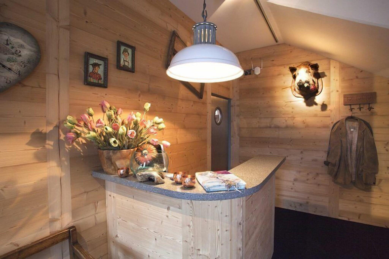 Public Area 3, Boutique-Hôtel Chez Jan, Monthey