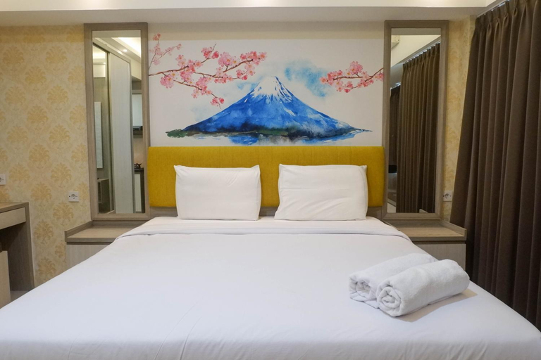 Bedroom 4, Luxurious Studio at Supermall Mansion By Travelio, Surabaya