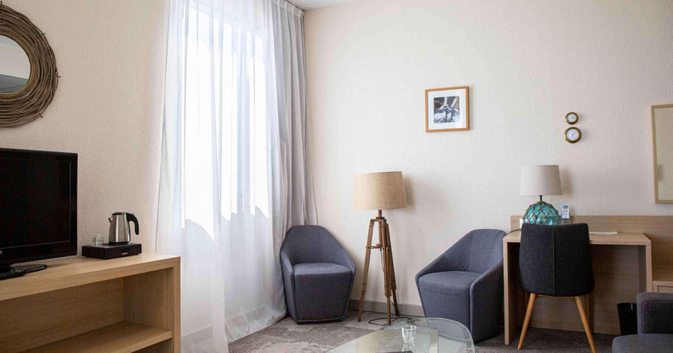 Bedroom 3, Port Marine, Hérault