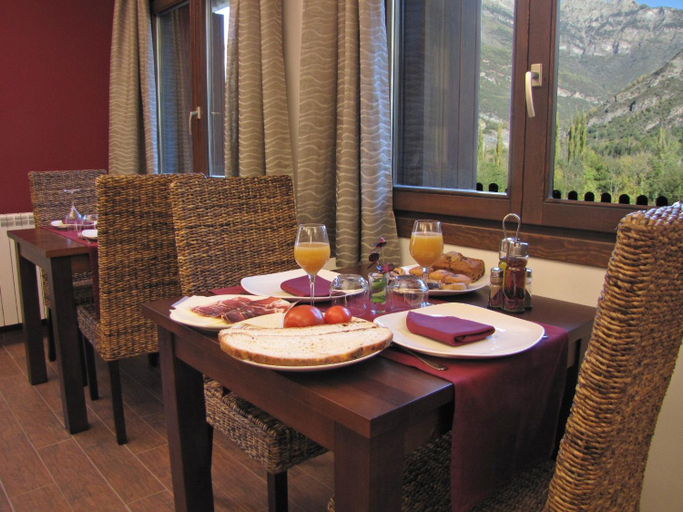 Food & Drinks 4, Hotel Sesue, Huesca