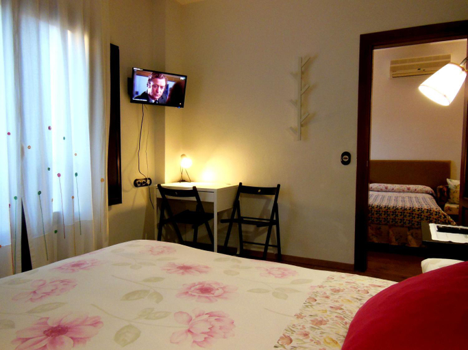 Bedroom 3, Casa Rural Jardin del Desierto, Almería