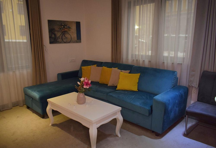 Others 4, Deluxe Nortel hotel, Sarajevo