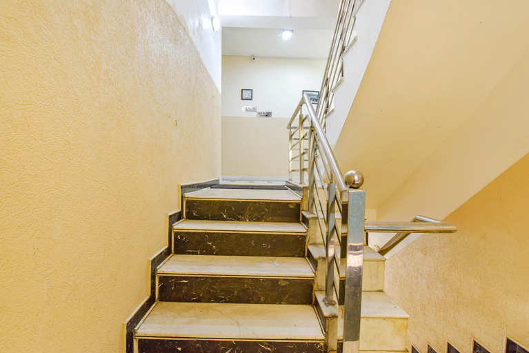 Public Area 2, Fabhotel Taj, Jammu