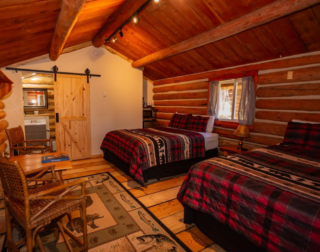 Bedroom 2, Crooked Creek Guest Ranch, Fremont