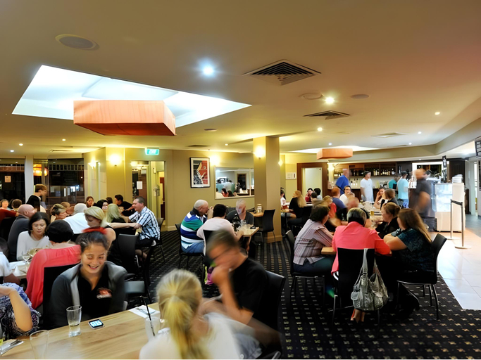 Food & Drinks 4, National Hotel Complex, Gr. Bendigo - Central