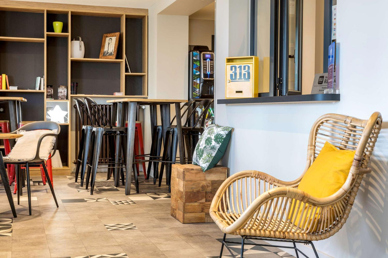 Public Area, Hotel du Nord, Saône-et-Loire