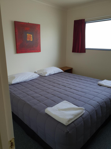 Bedroom 4, Spring Creek Motel, Marlborough