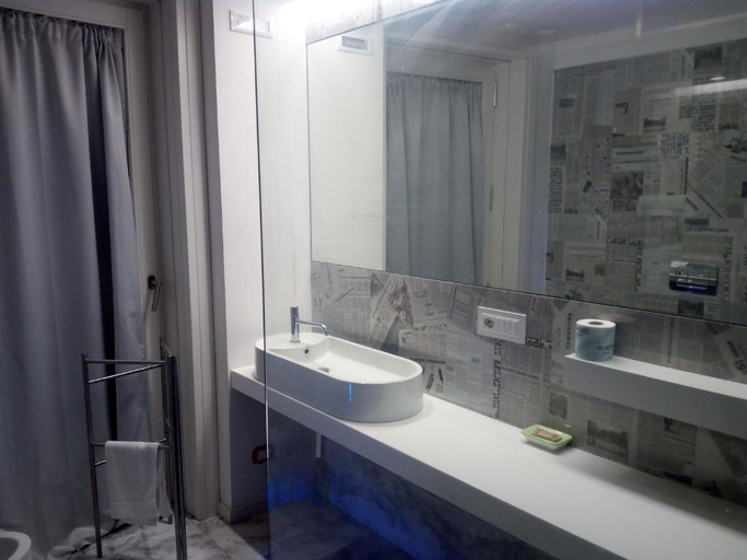 Bathroom, Hotel San Giorgio, Ragusa