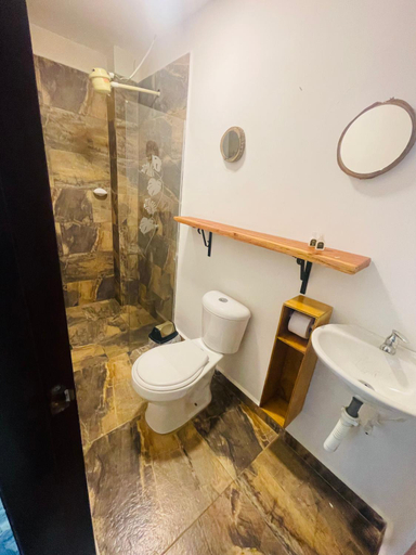 Bathroom 3, Entre Verdes Hotel & Glamping, Ebéjico