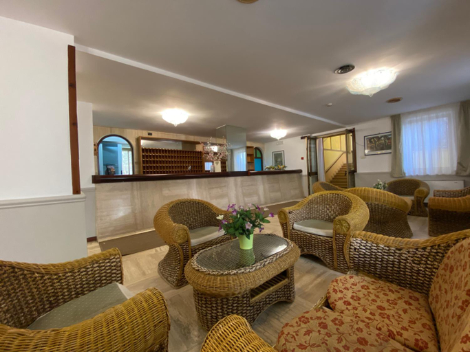 Public Area 2, Hotel San Pietro, Messina