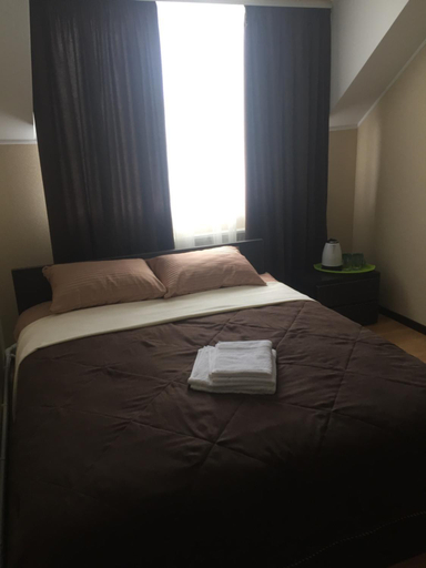 Others 2, Hotel Europe, Khmil'nyts'kyi