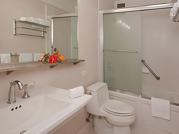 Bathroom 4, Ilima Hotel, Honolulu