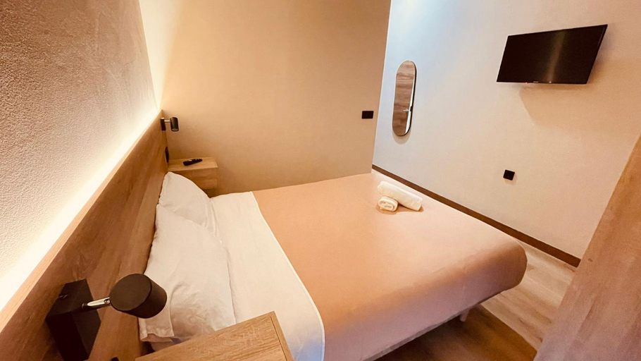 Bedroom 4, Optimus Comfort Campoamor 101, Valencia