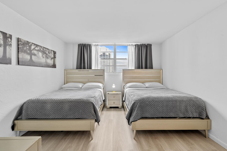 Bedroom 3, MIAMI Collins Beach Apartments, Miami-Dade
