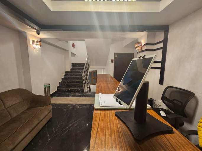 Public Area, King's Bridge Suites & Spa, Darjiling