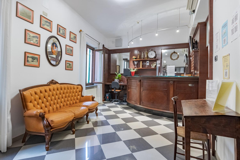 Public Area 2, Albergo La Marina B&B, La Spezia