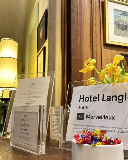 Public Area 2, Hotel Langlois, Paris