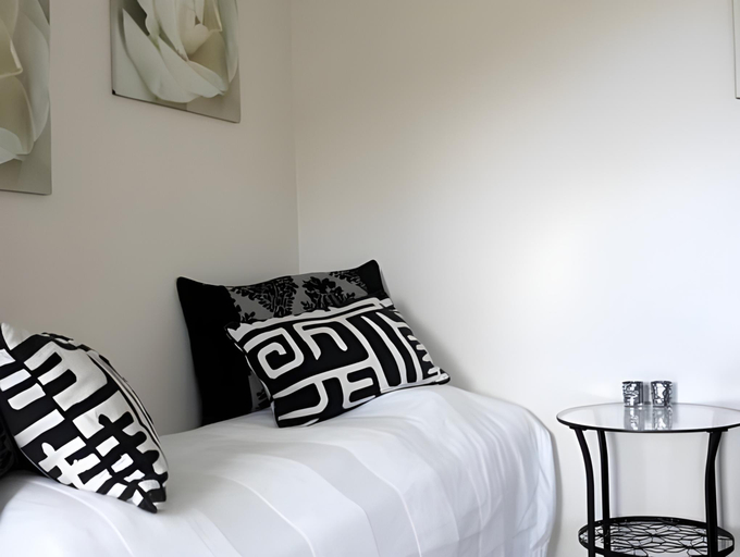 Bedroom 2, Hraunsnef Country Hotel, Borgarbyggð