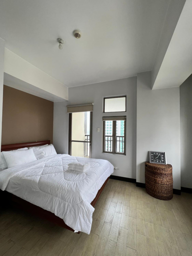 Others 5, Cozy & Spacious 3BR unit in Manhattan Parkview Tower2, Quezon City