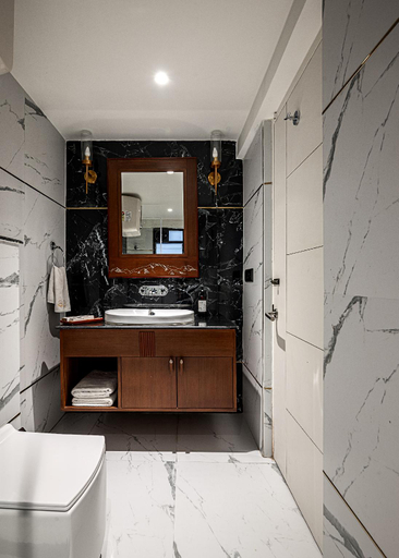 Bathroom 4, Hotel Sonar Bangla Darjeeling, Darjiling