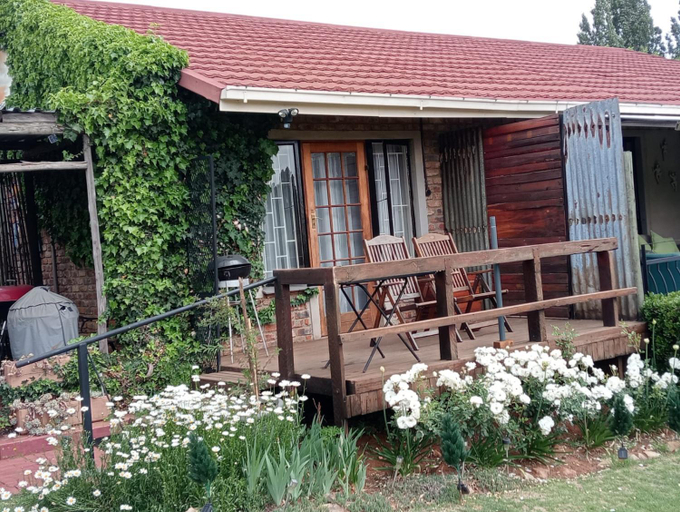 Others 2, Fairview Cottages, Thabo Mofutsanyane