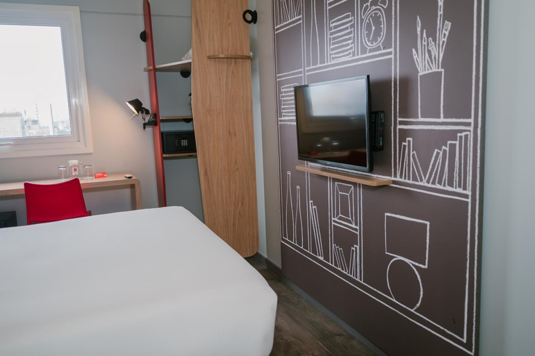 Bedroom 2, ibis Trujillo, Trujillo