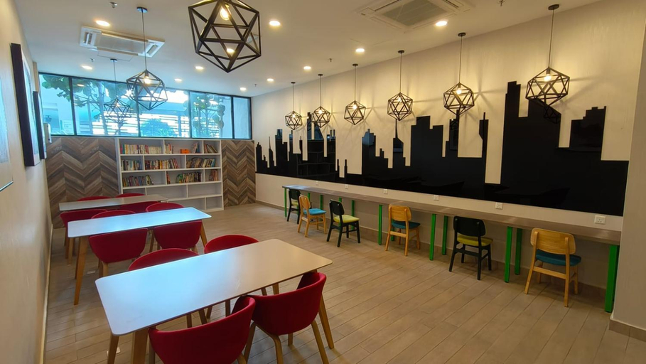 Food & Drinks 4, Skytrees Serviced Apartment Aeon Bukit Indah with TV box-B22, Johor Bahru