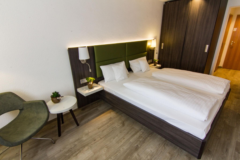 Bedroom 3, Insel-Hotel-Lindau, Lindau (Bodensee)