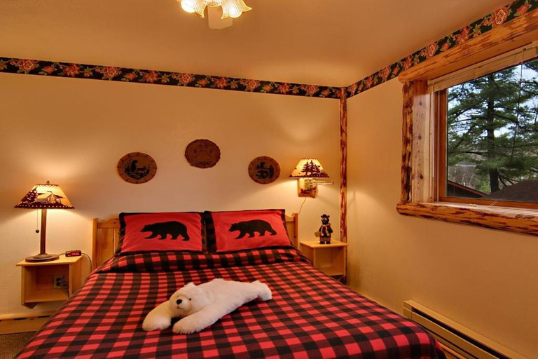Bedroom 3, Meadowbrook Resort, Columbia