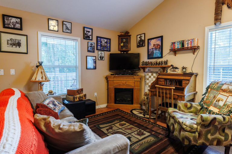 Others 4, The Alling House, Volusia