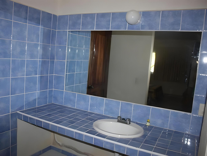 Bathroom 5, Hotel Arenas Del Pacifico, Dist. Pochutla