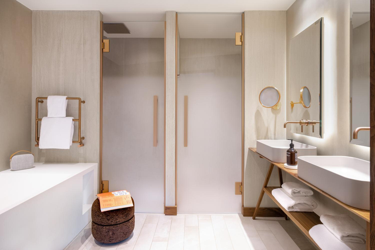 Bathroom 4, Coeur de Megeve, Haute-Savoie