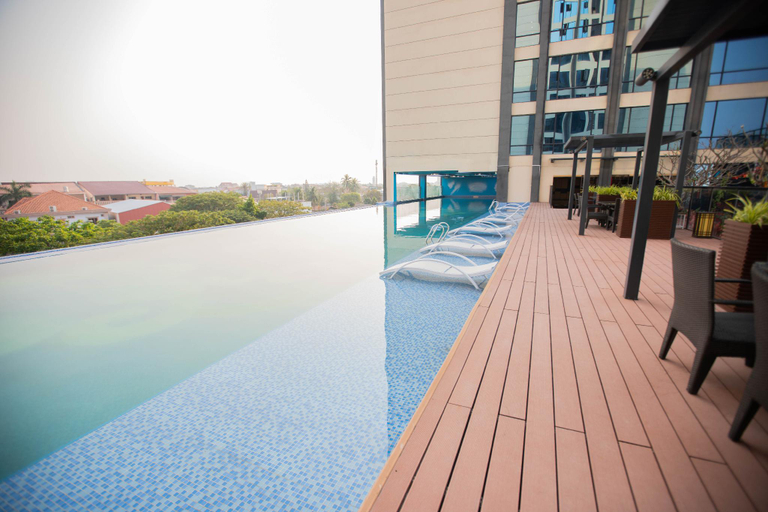 Sport & Beauty, 雅典饭店 Athens hotel, Vientiane