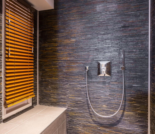 Bathroom 2, Apt Moutarde, calme, authentique, 70m2 3e étage, Côte-d'Or